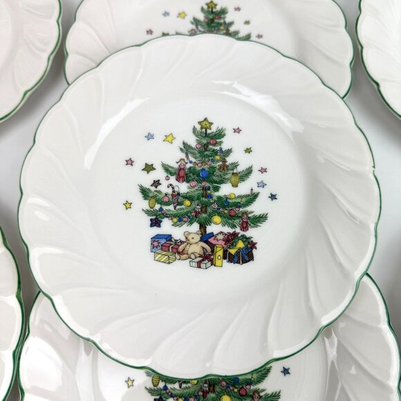 Nikko Happy Holiday Christmas Tree Salad Bread Dessert Plates 8" Set of 10 - Picture 2 of 13